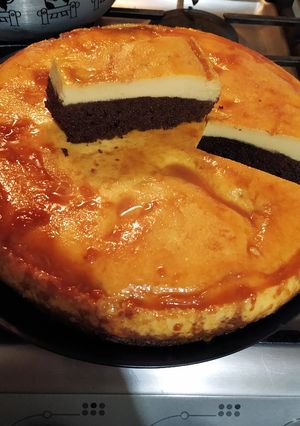 Una foto de Chocoflan (pastel imposible)