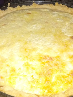 Foto de Quiche de Alho Poró e Peito de Peru