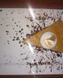 Pumpkin pie con salsa de chocolate Oaxaqueño
