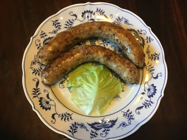 Easy Way Make California Farm Bratwurst with gravy which Delicious