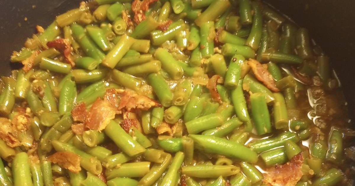 Fried Green Beans and Bacon Recipe by skunkmonkey101 Cookpad