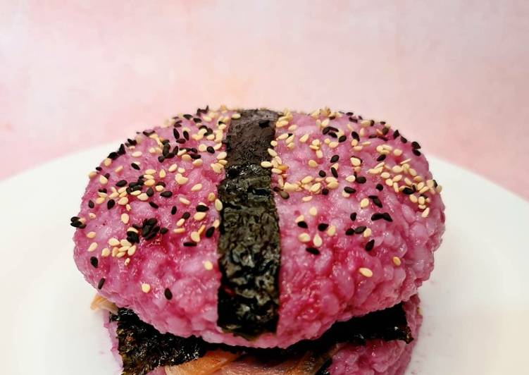 Recipe of Quick Pink Sushi Burger 🍣🍔