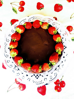 Una foto de Tarta de chocolate sin (azúcar, lactosa, gluten, huevo)