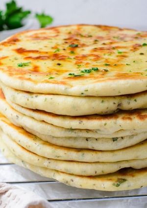 A picture of Turkish flat bread.