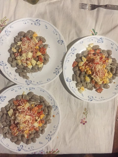 Una foto de Masa de ñoquis de papa 🥔 con cebolla y ajo una delicia