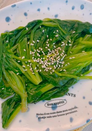 水煮菠菜 的食譜成品照片