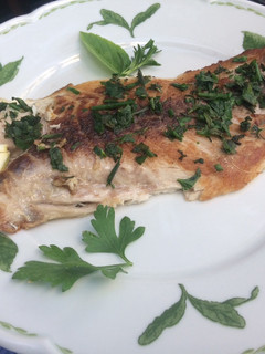 Una foto de Anchoa a las finas hierbas