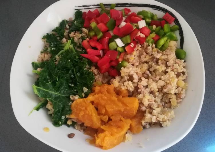 Lentejas con Espelta, Quinoa, Kale, Nabo y Pimientos