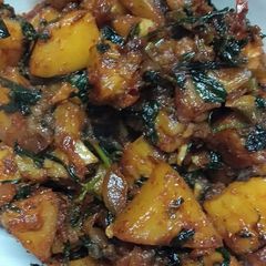 A picture of Aloo methi.