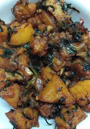 A picture of Aloo methi.