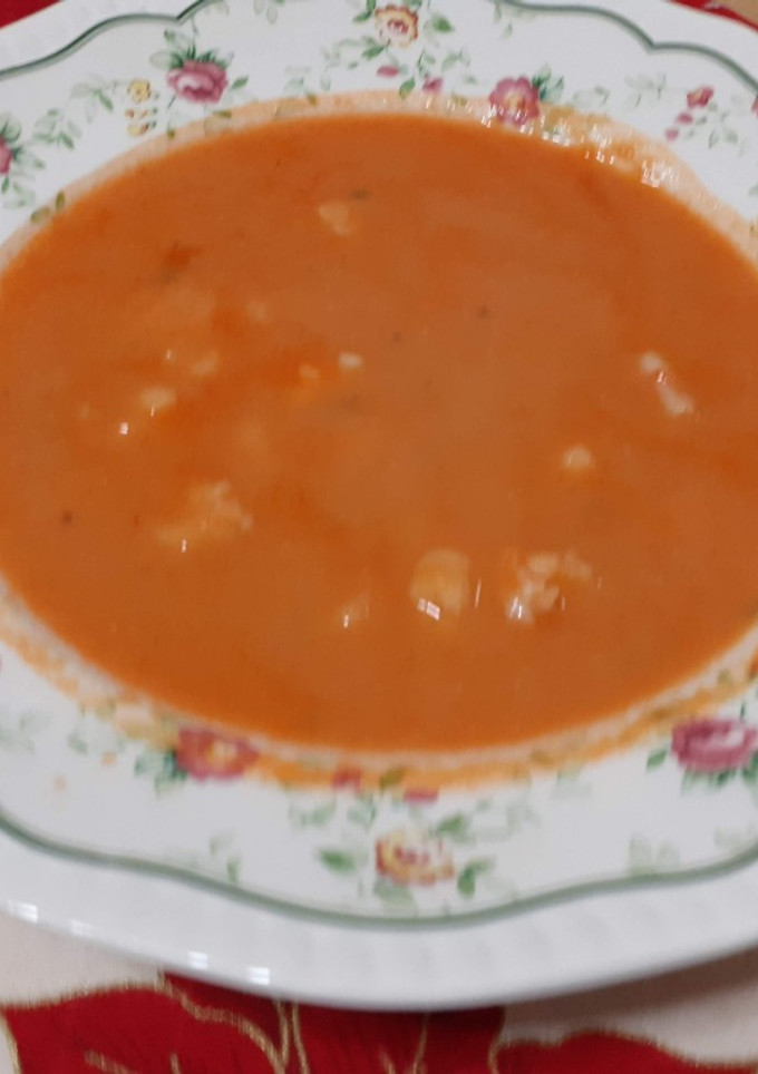 Una foto de Crema de langostinos