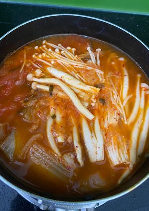 Hình của món Canh kim chi.