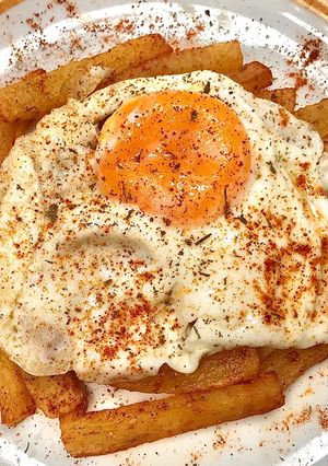 รูปของ HUEVOS ROTOS | อาหารเช้าสเปน 🌞