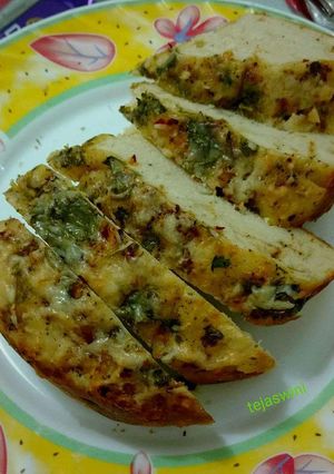 A picture of Herbs and garlic bread.