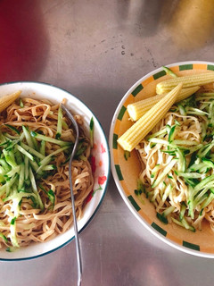 選用台南豆菜麵做成的輕食涼麵 的食譜成品照片