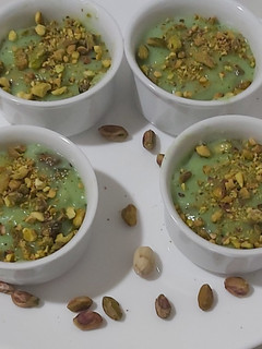 صورة لوصفة مهلبية بالفستق🥄💚💚