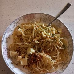 A picture of Homemade spaghetti.