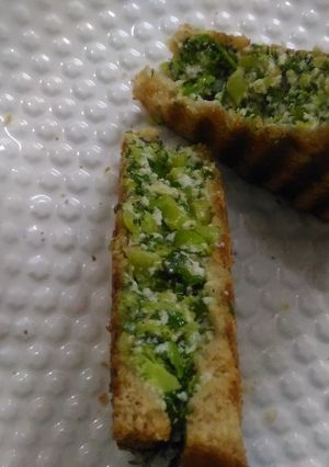 A picture of Broccoli Paneer Cheese Chilli Sandwich.