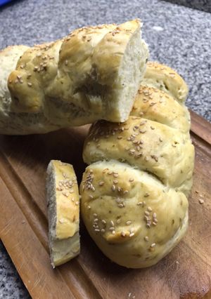 Una foto de Pan de ajo y orégano