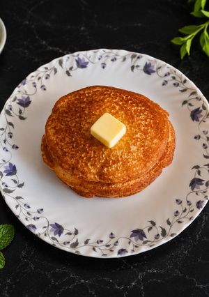 एगलेस पैनकेक रेसिपी मुख्य फोटो