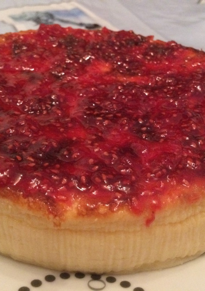 Una foto de Tarta de queso con mermelada de Frambuesa