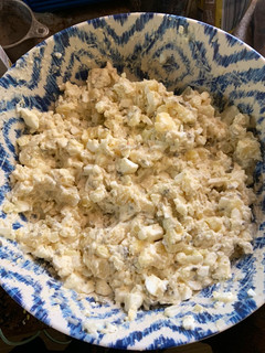 A picture of Mommy’s Famous Potatoe Salad.