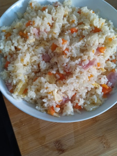 Una foto de Arroz tres delicias MC