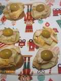 Patatas cocidas con sobras de tortilla y gambas