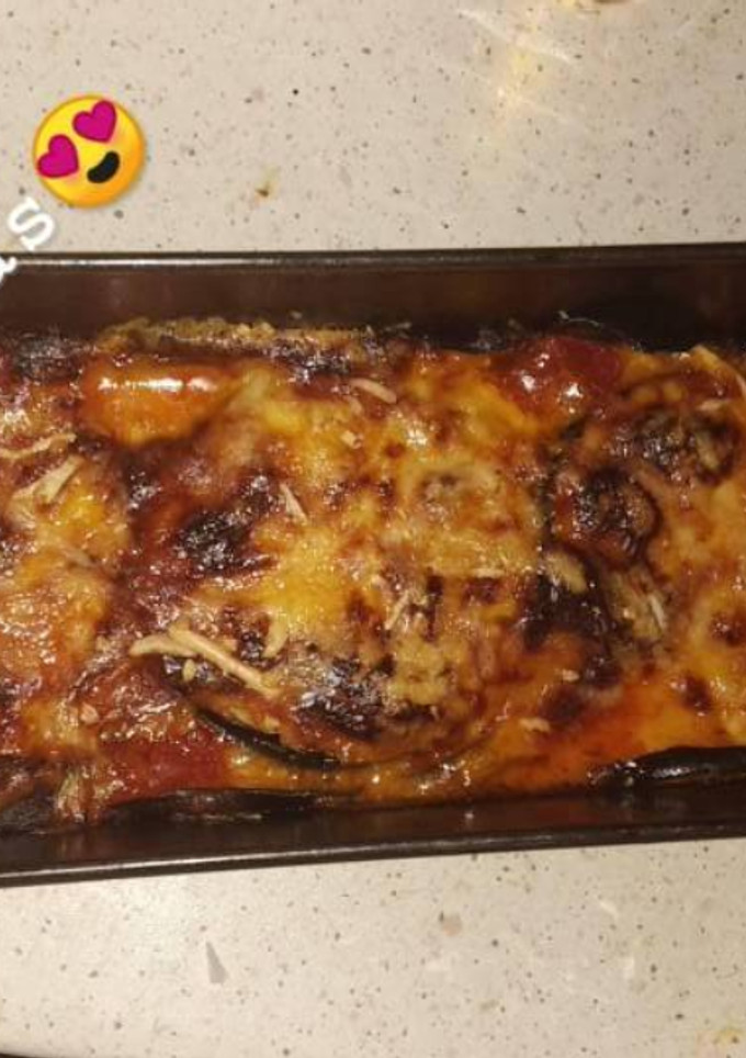 Una foto de Lasaña de berenjenas (sin pasta)