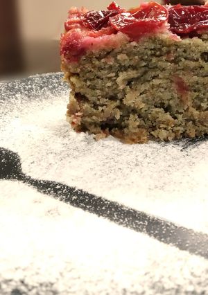 A picture of Upside-down plum cake.