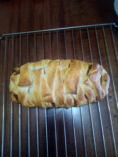 Una foto de Strudel de manzana y frutos secos