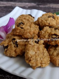 Foto resep Crunchy Oatmeal Cookies #day24