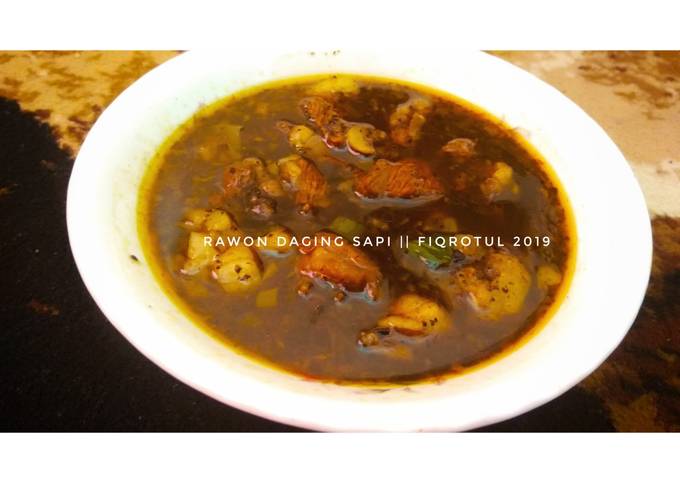 Rawon daging sapi