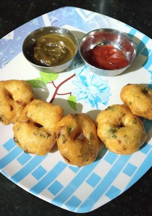 A picture of Biri vada.