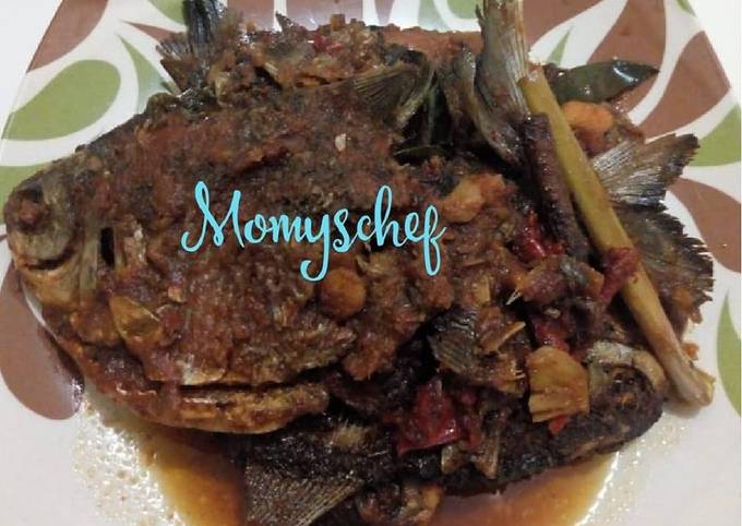 Resep Ikan Bawal Masak Habang Oleh Momy Chef Cookpad