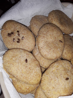 Una foto de Galletitas integrales con semillas