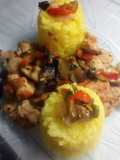 Pollo a la cacerola con timbal de arroz