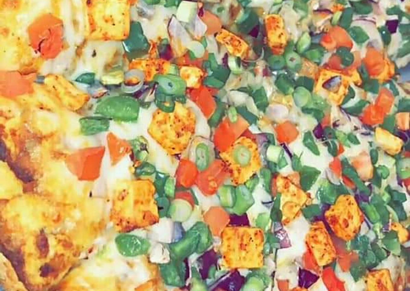 Cheese paneer pizza