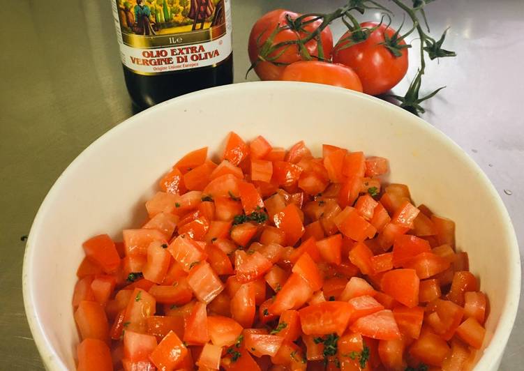 Salad Tomat Simple