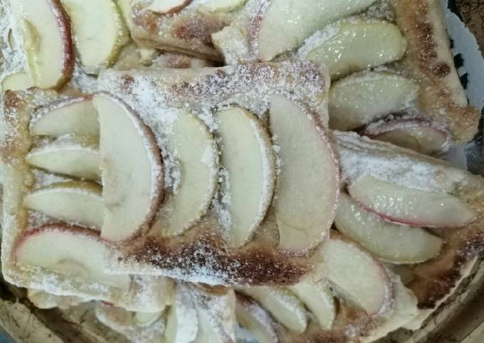 Recipe of Jamie Oliver Puff pastry Apple pie