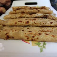 Sweet paratha stuffed with sweet potato A picture of Sweet paratha stuffed with sweet potato.