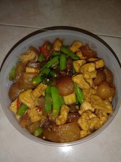 Foto resep Oseng kikil tahu buncis
