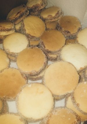 Una foto de ❁ Alfajores de maicena ❁