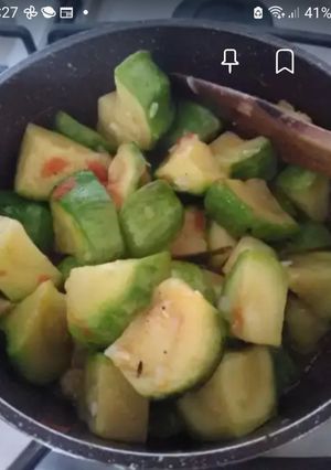 Una foto de Guicoyes Con Tomate Frito,🍅