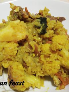 A picture of Muri ghonto/Bengali fish head with rice.