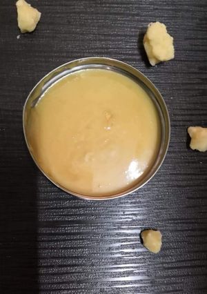 A picture of Condensed milk with jaggery.
