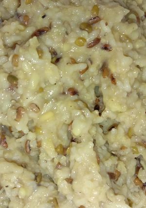 A picture of Khichdi.