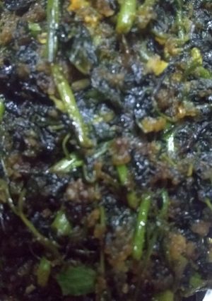 A picture of Amarnath leaves stir fry(note sak).