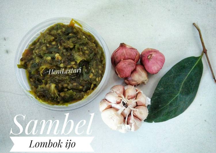 Langkah Mudah untuk Menyiapkan Sambel Lombok ijo🌶, Enak Banget