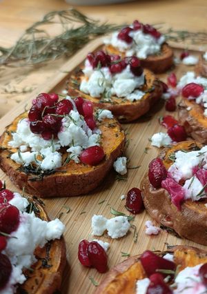 Une photo de 🍠 Patate douce rôti au thym Feta Grenade